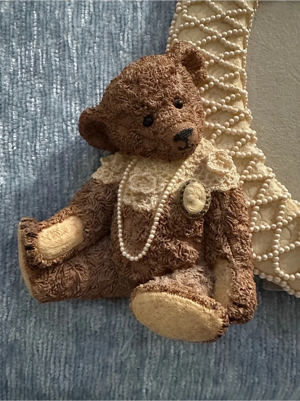 Fancy Frames Bear Cameo Pearl Picture Frame